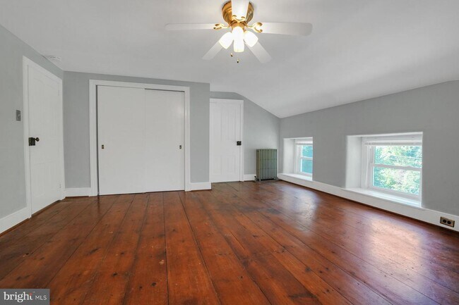 Photo - 839 Morris Rd