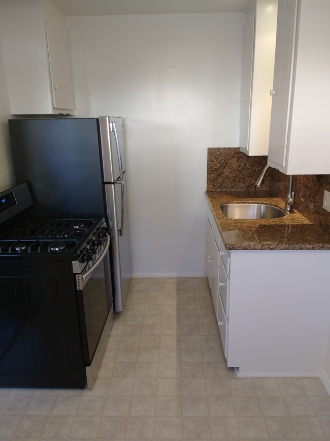 Cocina/Electrodomésticos - 1315 IDAHO AVE Unidad 3
