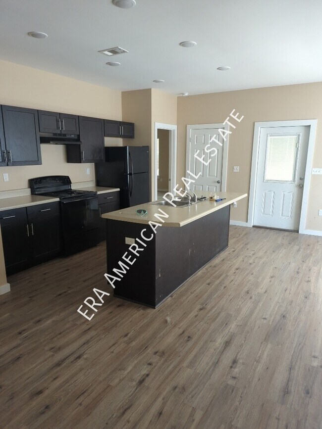 Photo - 607 Williams Ave