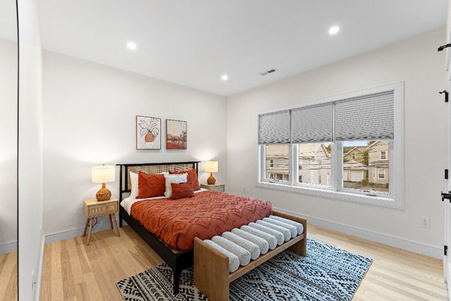 Photo - 21 Bolton St