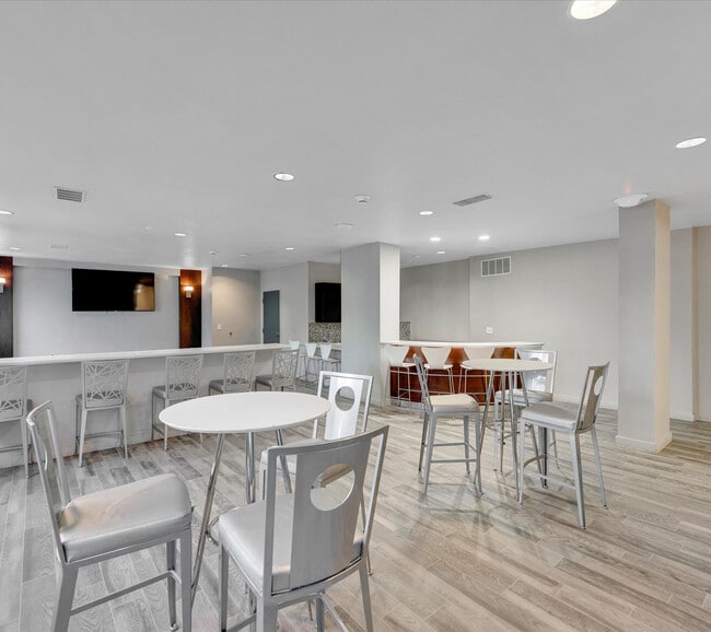 Skyline at Kessler apartments — community photo