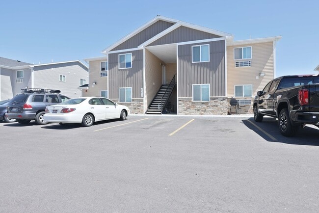 Building Photo - 265 1/2 4th St Unit #1