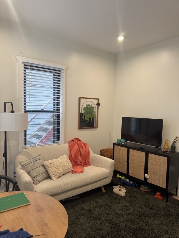 Photo - 603 E Ann St