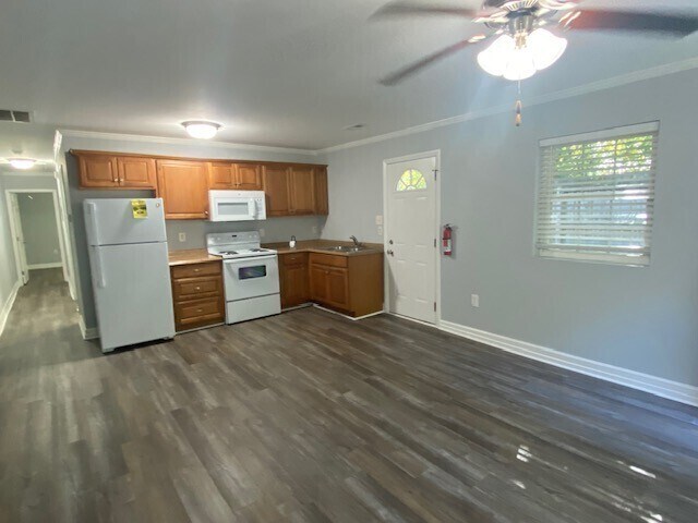 1219 Moreland Ave