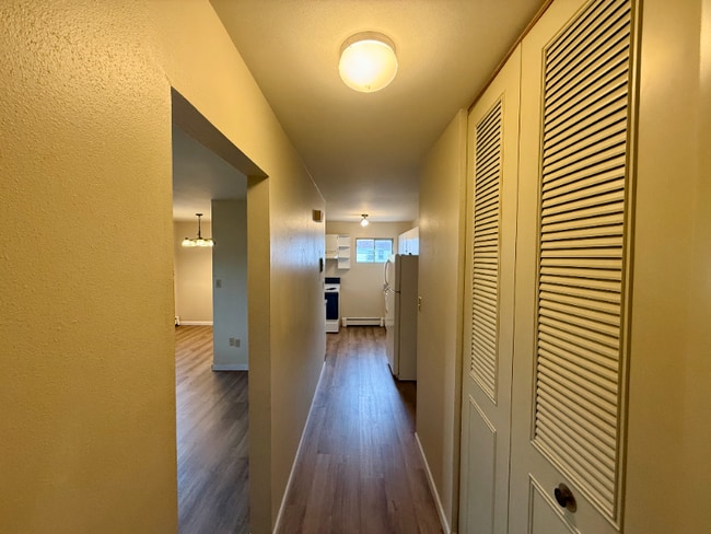 3025 N 9th St Unit 2