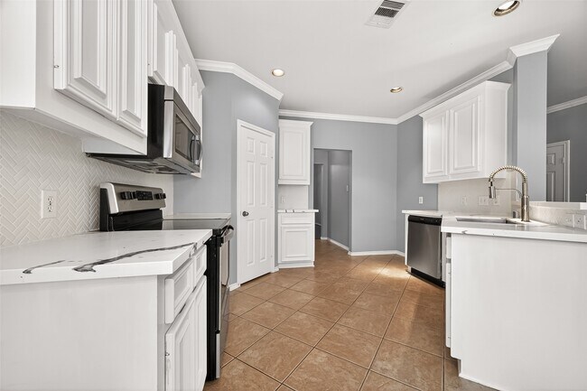 Photo - 26806 Shoal Hollow Ct