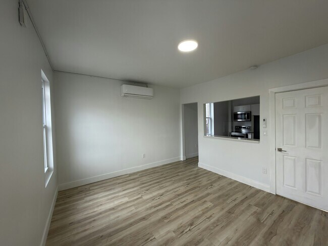 Photo - 5503 W Girard Ave