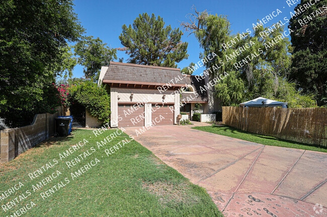 Building Photo - 5131 N 18th St Rental
