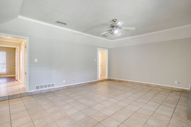 Photo - Spacious 3 Bed. 2 Bath Rental Ready for New Tenants- HEB ISD- 76040