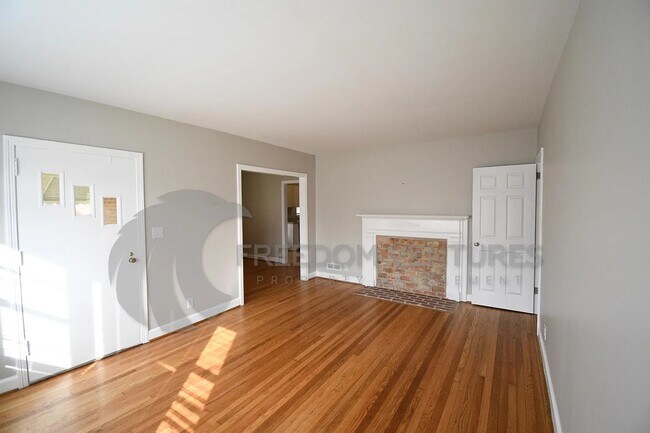 Photo - 8513 4th Ave S