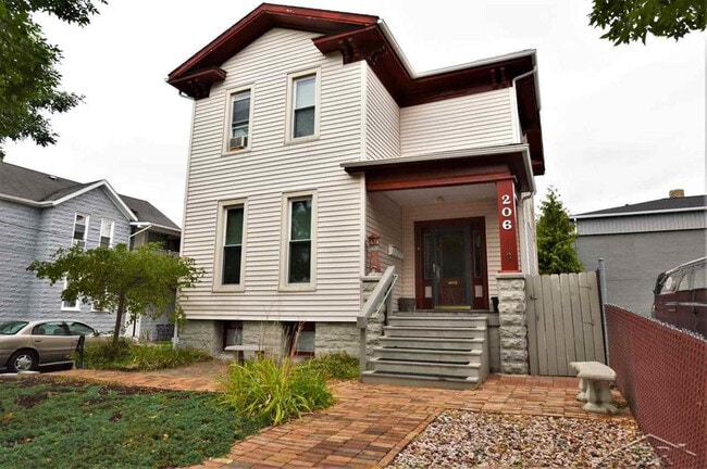 Exterior of Home - 206 S Walnut St Unit #1