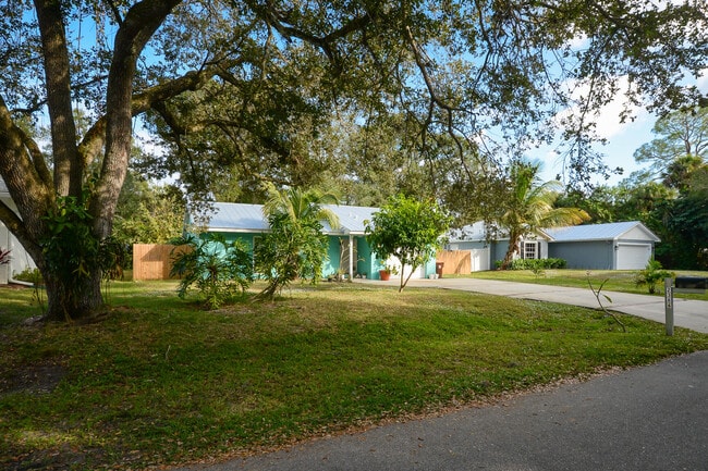 Photo - 2386 28th Ave SW