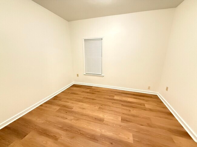 Photo - 6 S Ward St Unit 1