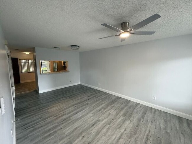 Photo - Gorgeous, Completely Remodeled 2/2.5 Condo in Sandlewood Creek- Winter Park!