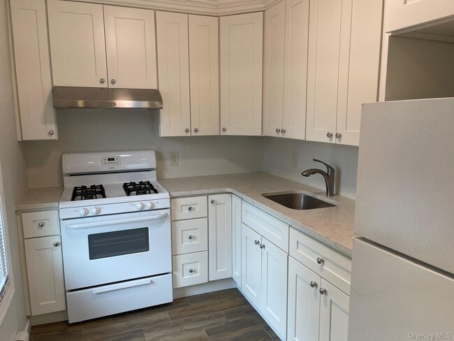 Photo - 9 N Maryland Ave