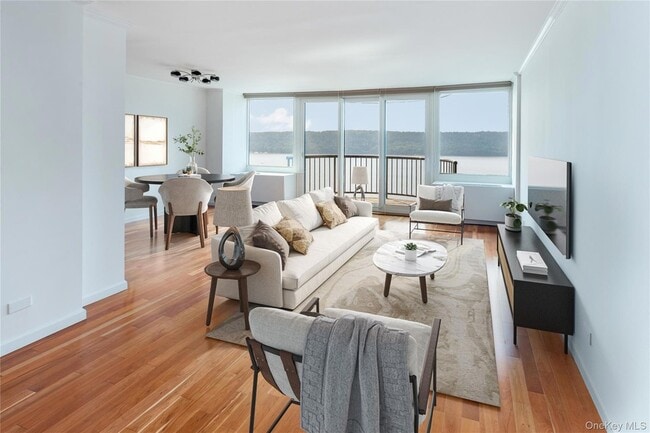 Photo - 2521 Palisade Ave Unit 11B