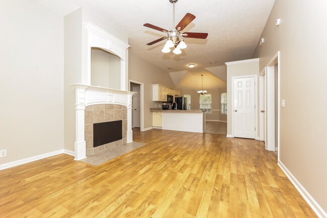 Photo - 1518 Antebellum Dr