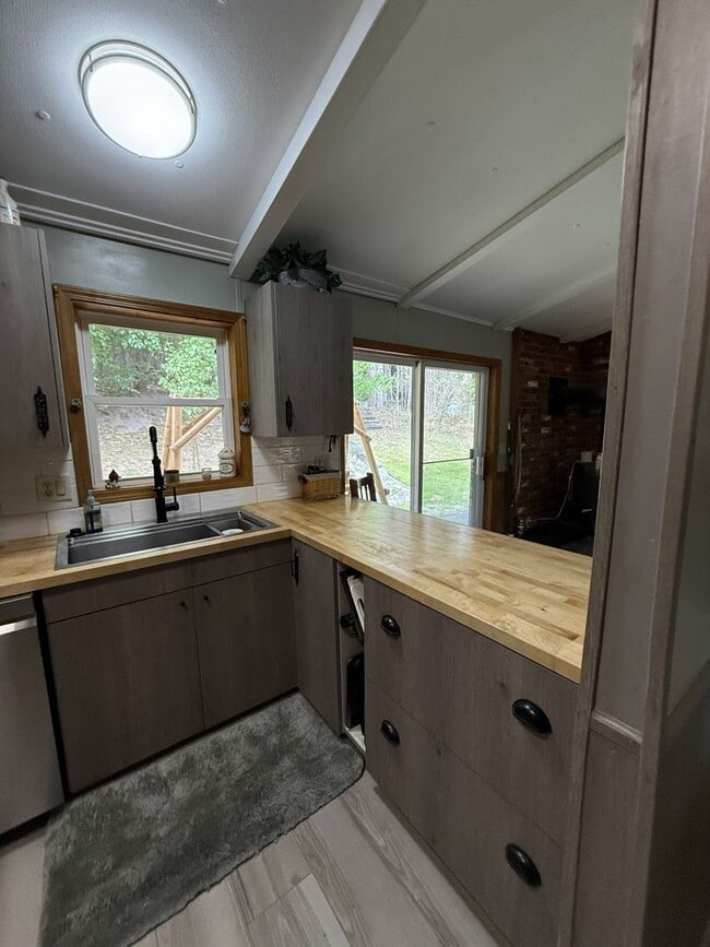 Photo - Rare Seasonal Frankfort Find-Fully Furnished!
