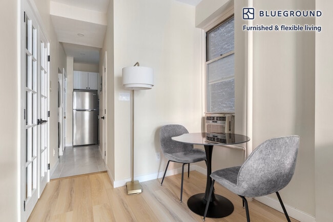 Photo - 77 Barrow St Unidad FL2-ID2109