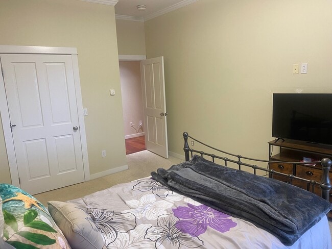 Photo - 25 Jefferson Way