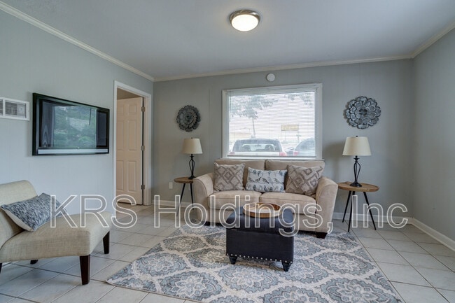 Photo - 4167 Richmond Hwy Unidad 4167 Rental