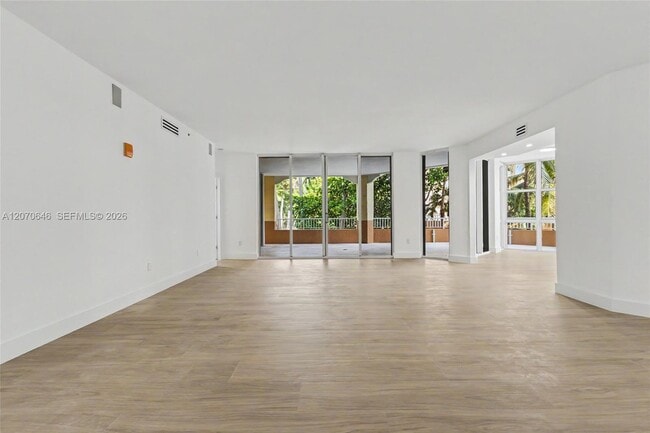 Photo - 731 Crandon Blvd Unit 208