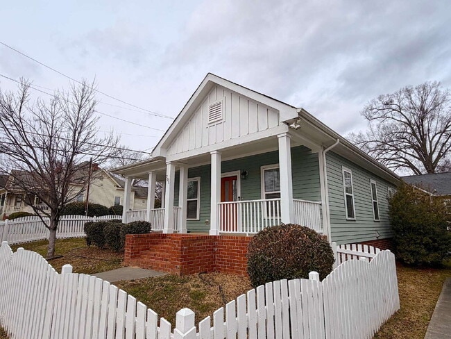 Photo - Charming 3-Bedroom Home in the Heart of Raleigh!