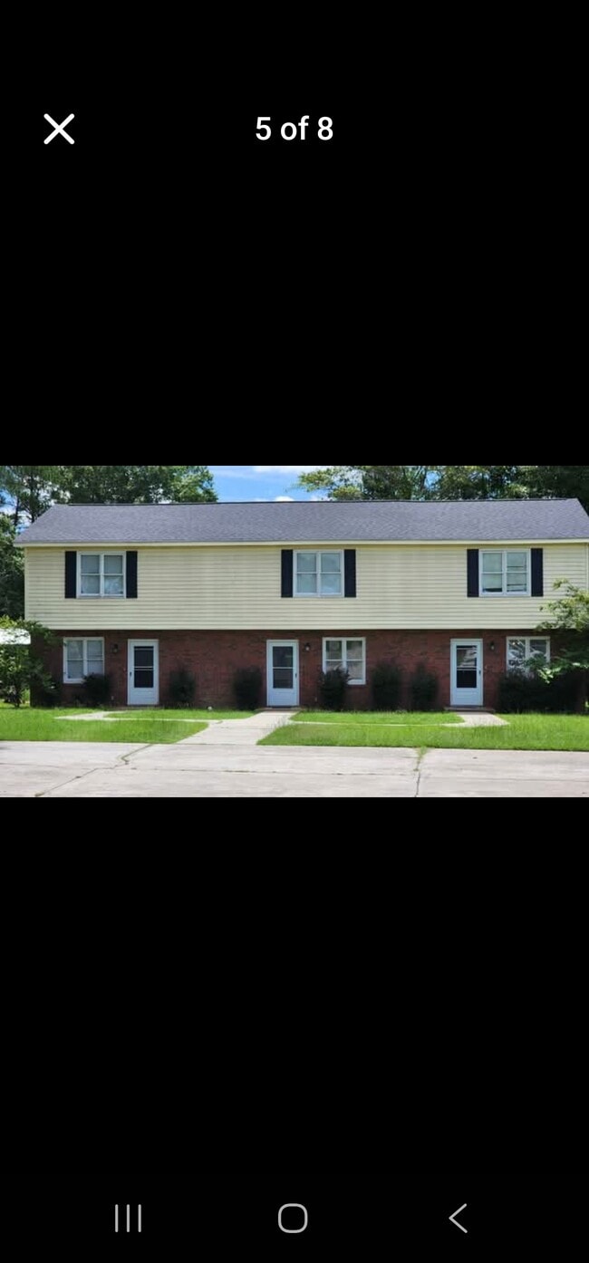 Building Photo - 226 Whaley St SE