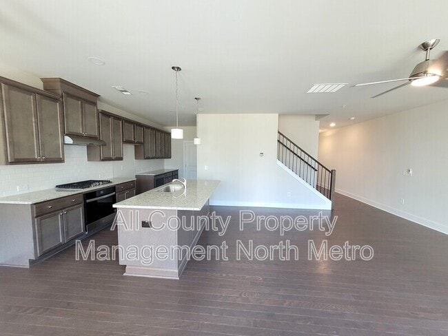 Photo - 1242 Willowcrest Wy