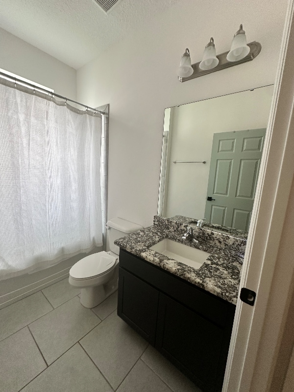 Photo - 16128 Mead St