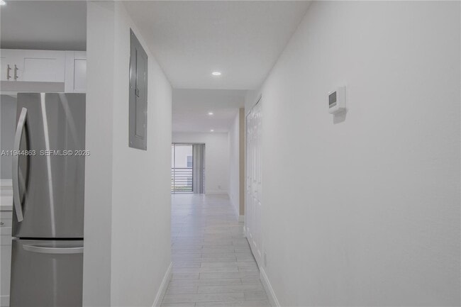 Photo - 2830 Riverside Dr Unit 201-3