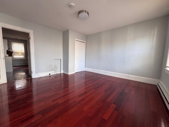 Photo - 265 Bolton St Unit 2