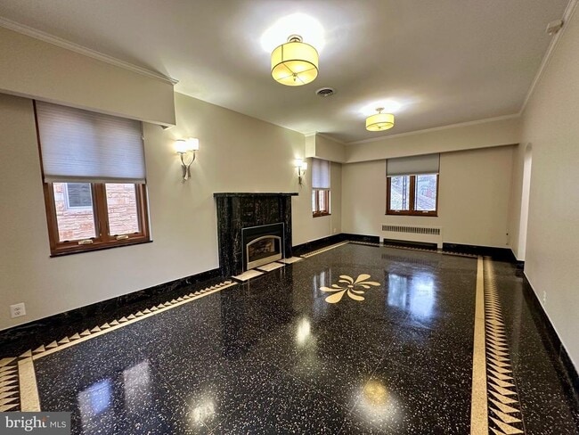 Photo - 3007 Oliver St NW