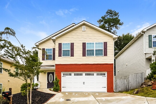 Building Photo - 313 Village Chase