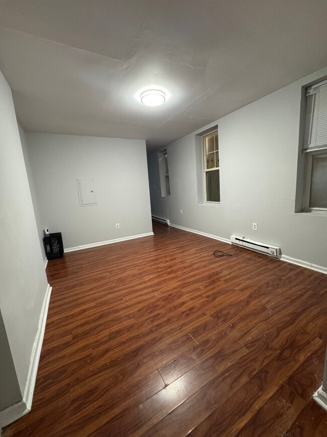 Photo - 2121 N 22nd St Apartments