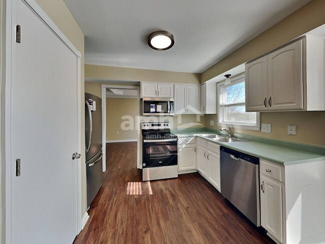 Photo - 1836 Clearbrook Dr