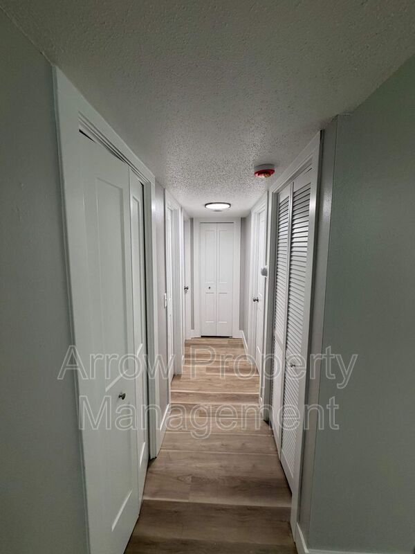 Photo - 1010 N 16th St