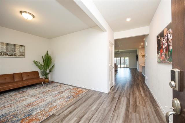 495 Fox Ridge Dr