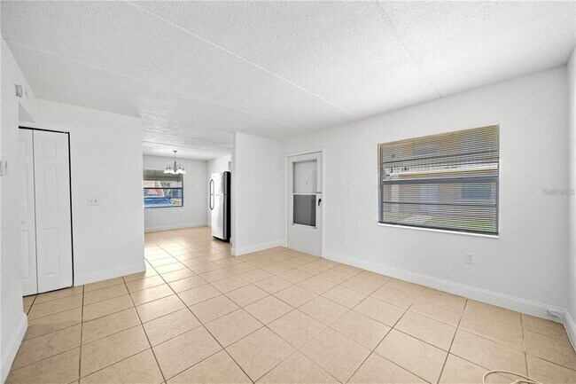 702 Michigan Ct Unidad 1