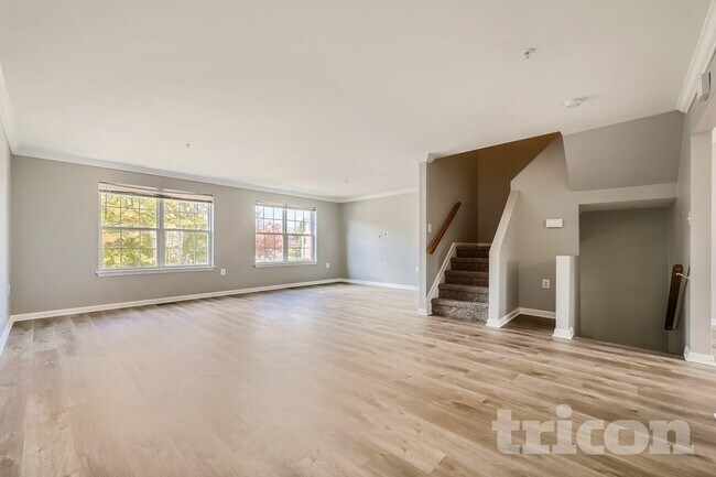 Photo - 4633 Sherwood Mills Rd