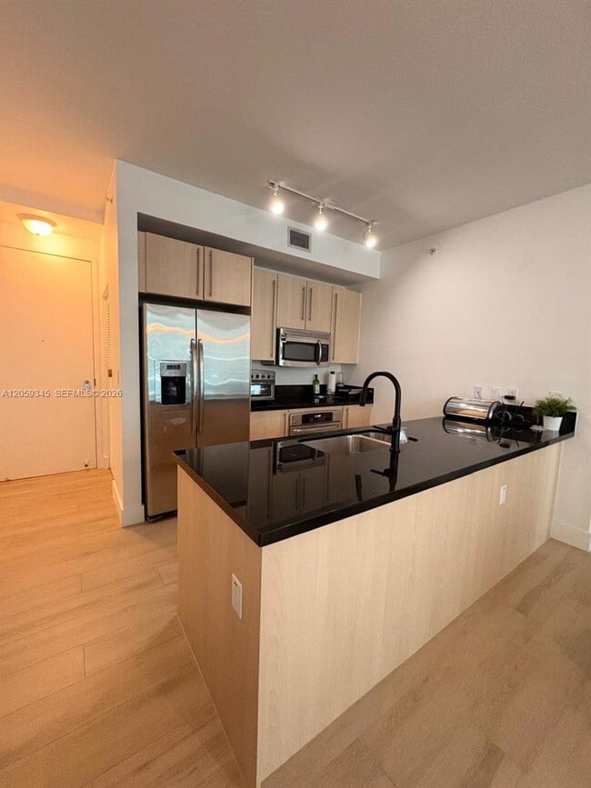 Photo - 1111 SW 1st Ave Unidad 2015-N