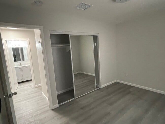 Photo - BEAUTIFUL UPGRADED 3 BED 2 BATH