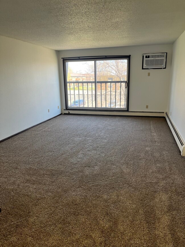 Photo - 727 Apartments