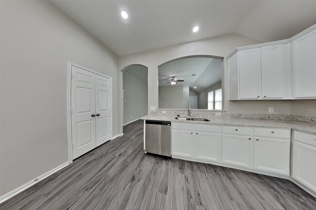 Photo - 3511 Rainshore Dr