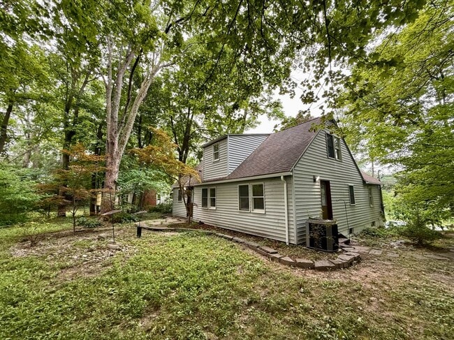 Photo - 325 Highland Rd