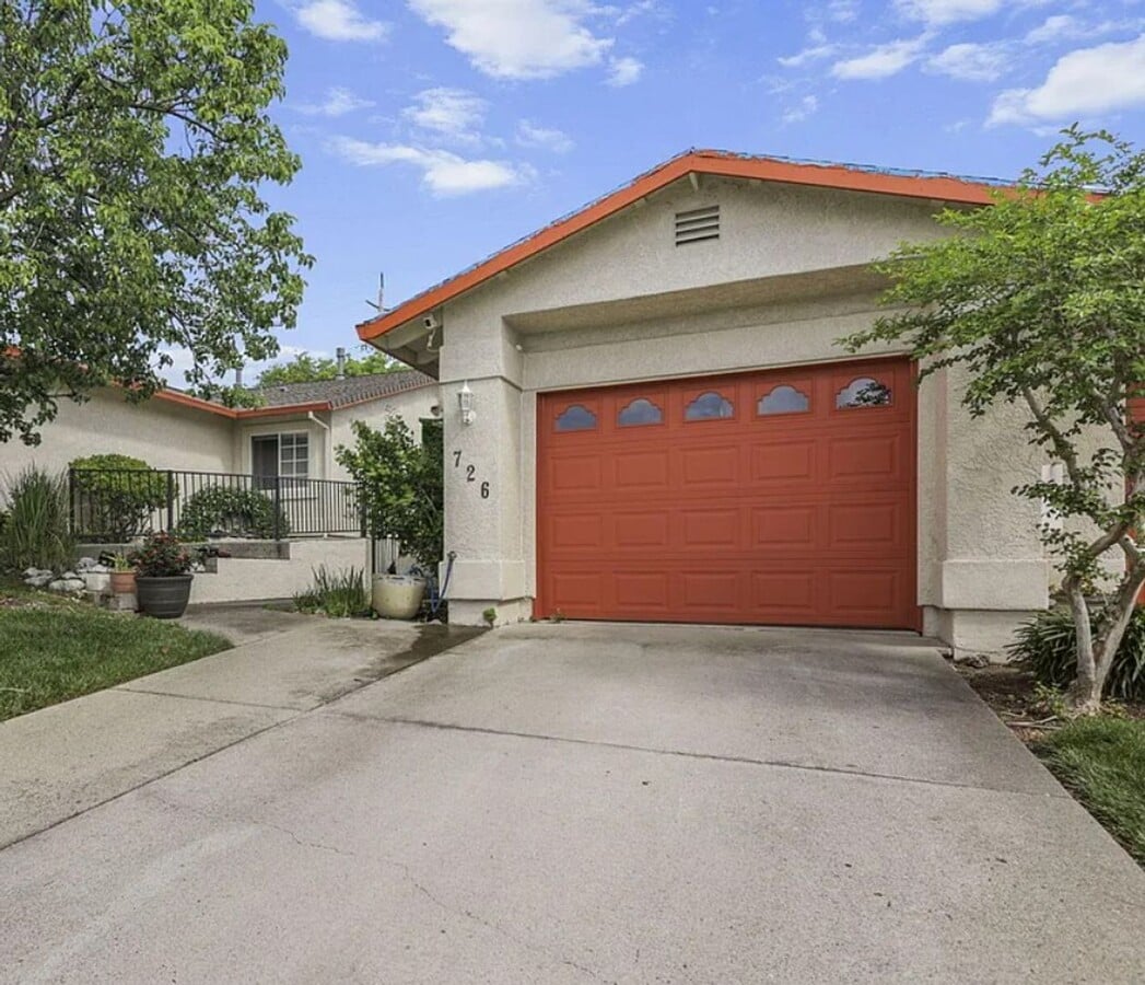 Photo - Enjoy the Fireworks from your front yard!