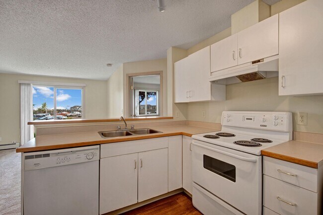 Photo - Manning Crossing