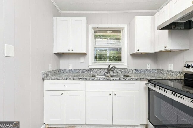 Photo - 515 Landers St