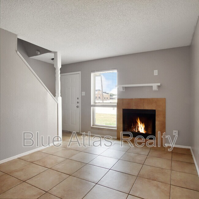 Photo - 408 Noble Ave