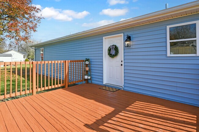 Photo - 421 Elkton Pl